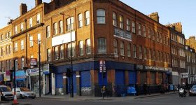 <b> NEW INSTRUCTION - 151 Commercial Rd, London E1 <b>